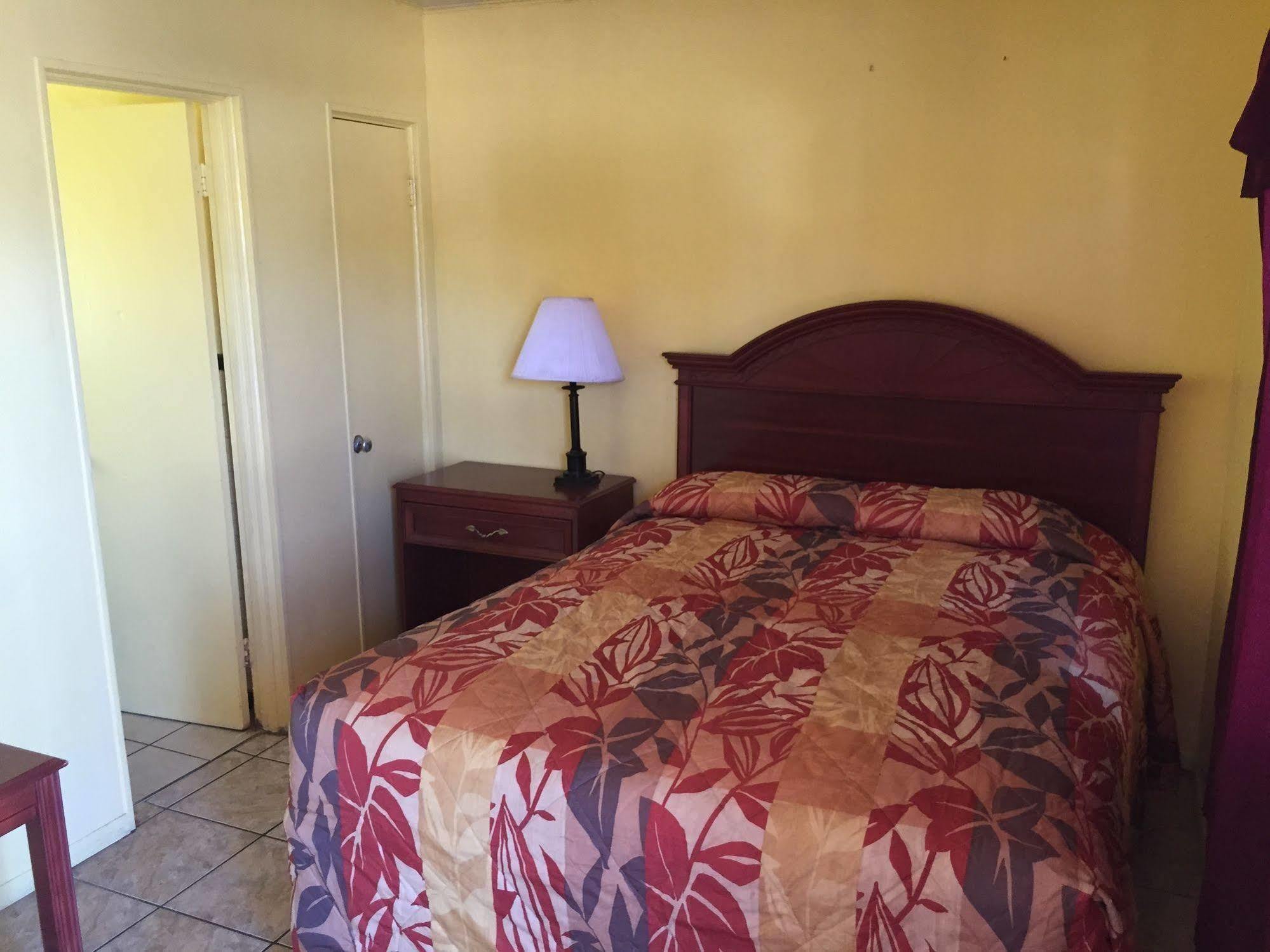 Twi Light Motel Holly Hill Dış mekan fotoğraf