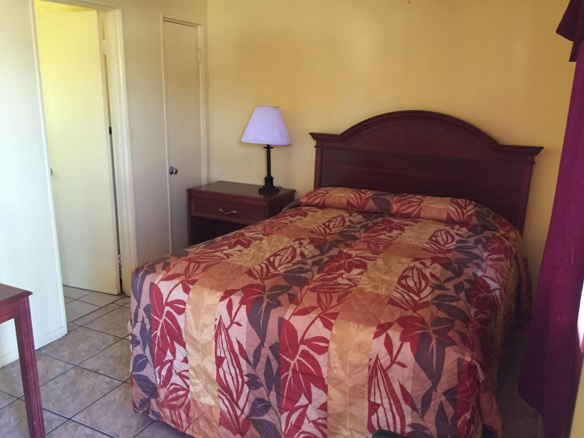 Twi Light Motel Holly Hill Dış mekan fotoğraf